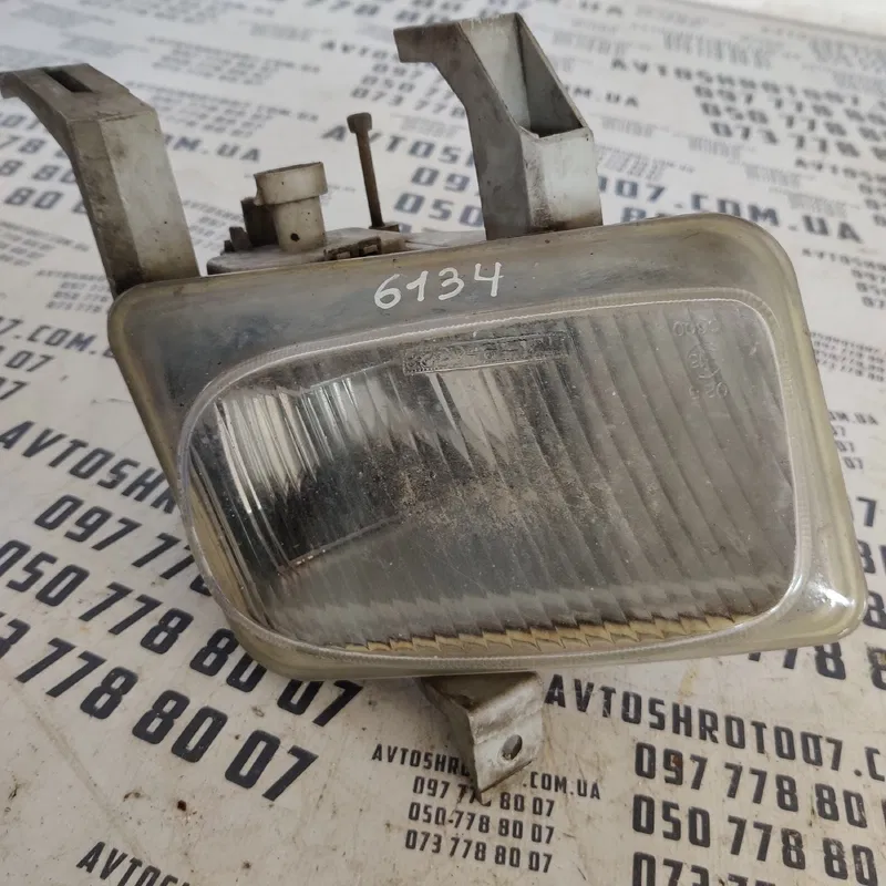 Фара протитуманна Opel Vectra B (95-02) передня ліва 195328b