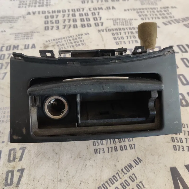 Накладка салону Infiniti FX 35 OEM 96924
