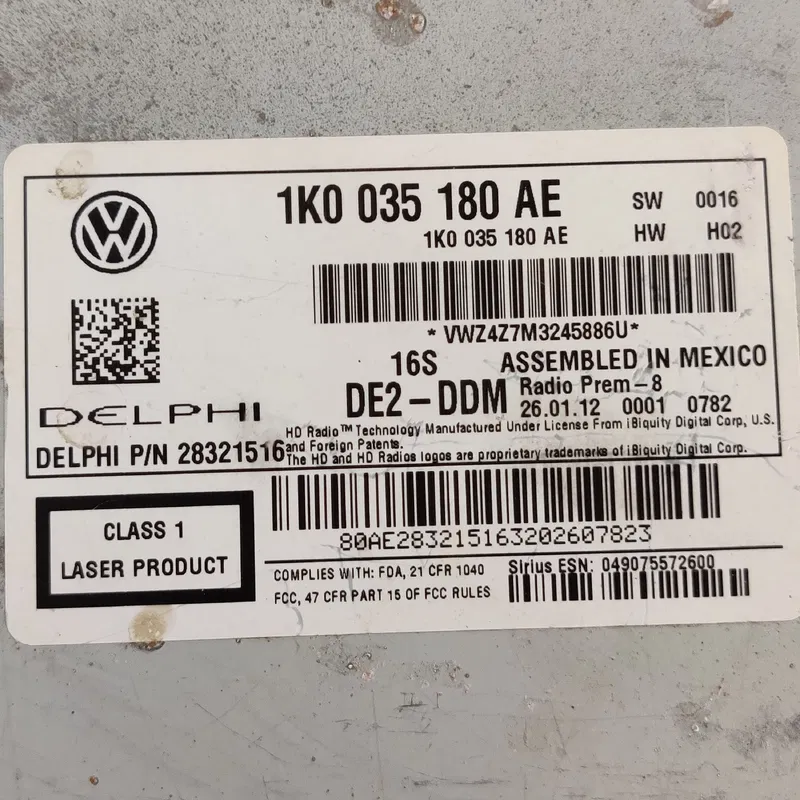 Магнітола Volkswagen Passat B7 USA 11-15 2.0 OEM 1k0035180ae