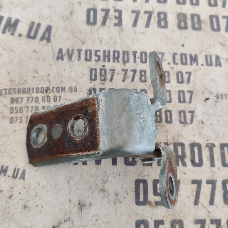 Дверна завіса Geely MK (06-15) 1.5 бенз задня права A045938 фото 2