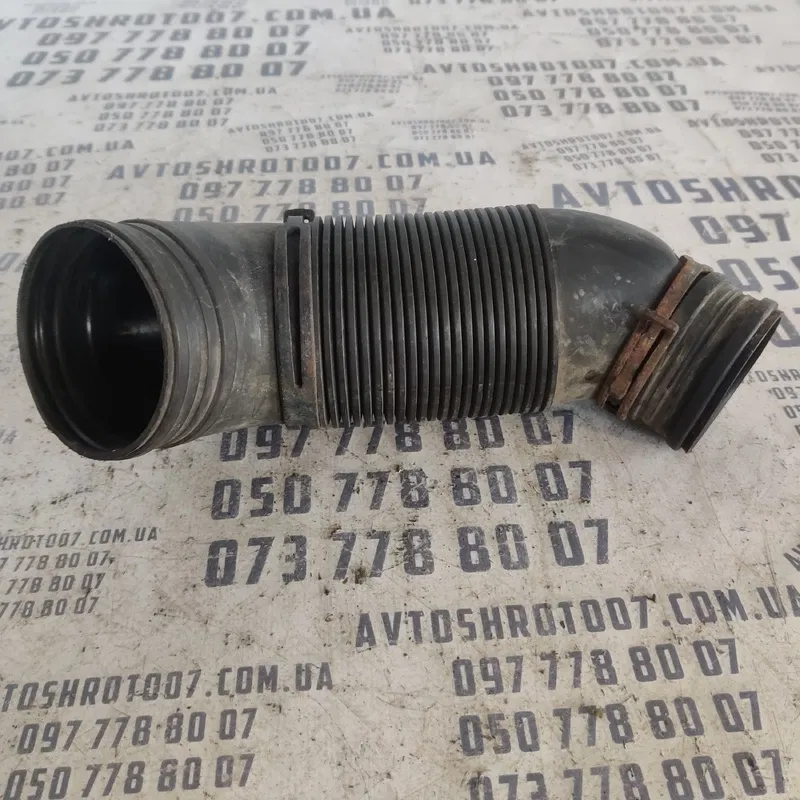 Патрубок повітряний Volkswagen Sharan 1A (00-10) 7M3129627C