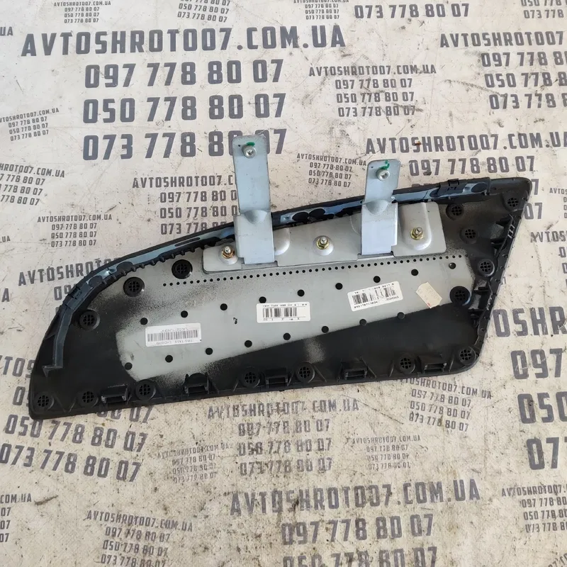 Накладка салону Ford Focus MK1 (98-04) 6089220b