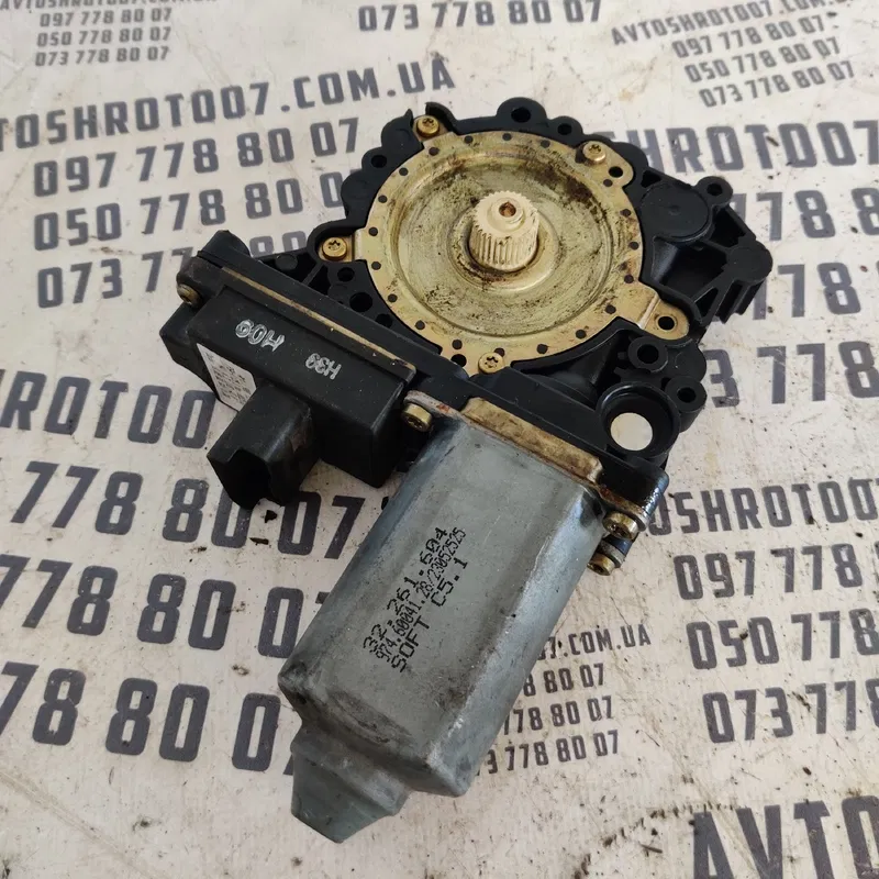 Мотор склопідіймача Citroen C8 задній правий OEM 9007359801