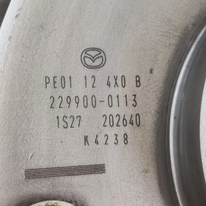 Розпредвал Mazda 6 GJ (12-) 2.0 2.5 OEM pe01124x0b