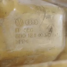 Бачок розширювальний Audi A4 B5 (94-01) OEM 8D0121403D фото 3