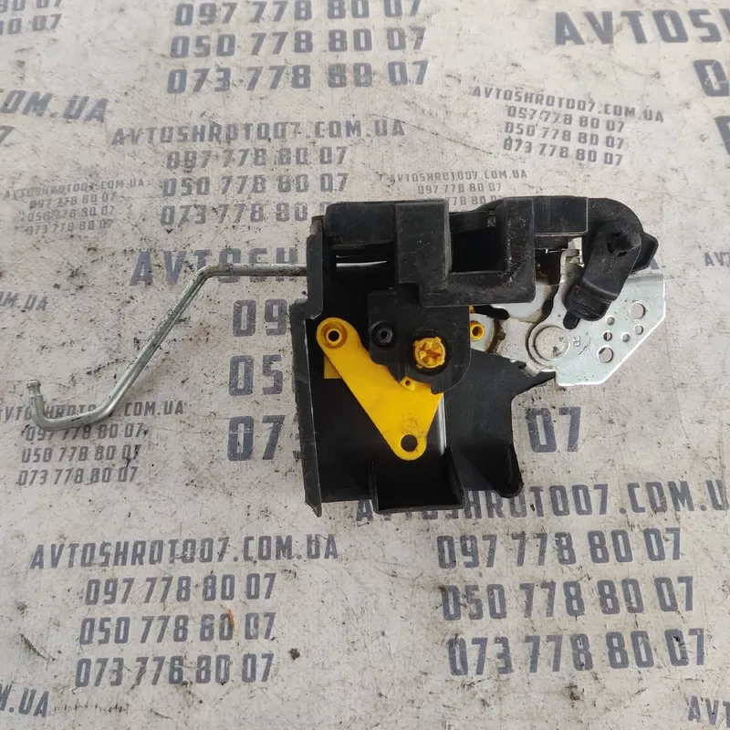 Замок дверей Hyundai Accent 3 (05-11) зад. прав. OEM a045035