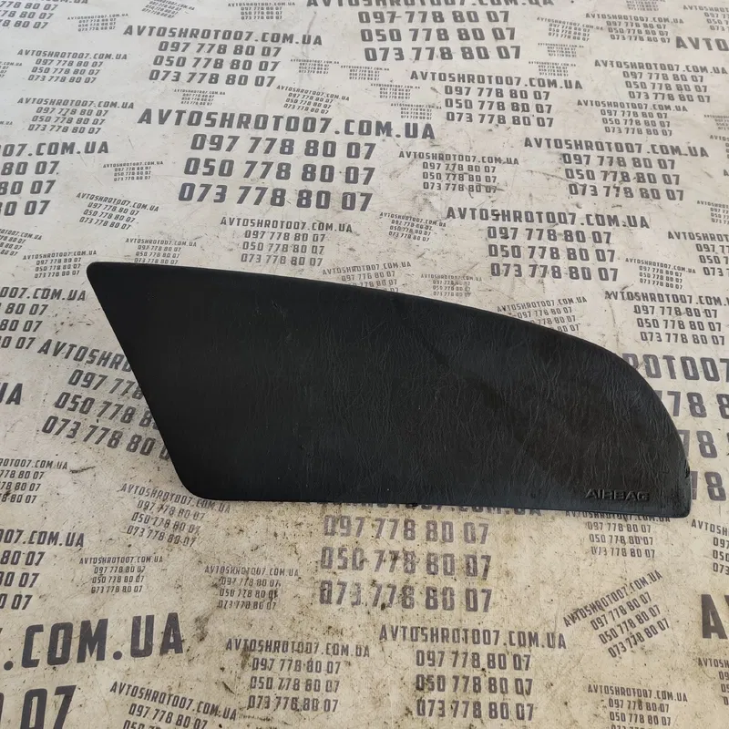 Накладка салону Ford Focus MK1 (98-04) 6089220b