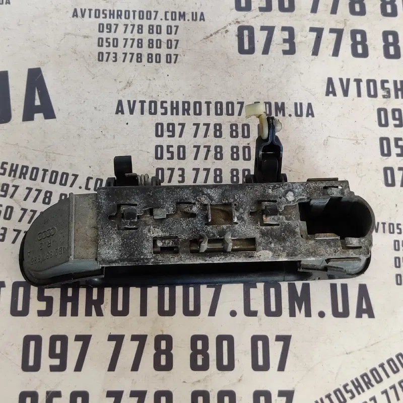 Ручка зовнішня Audi A6 C5 (97-05) OEM 4B2837886