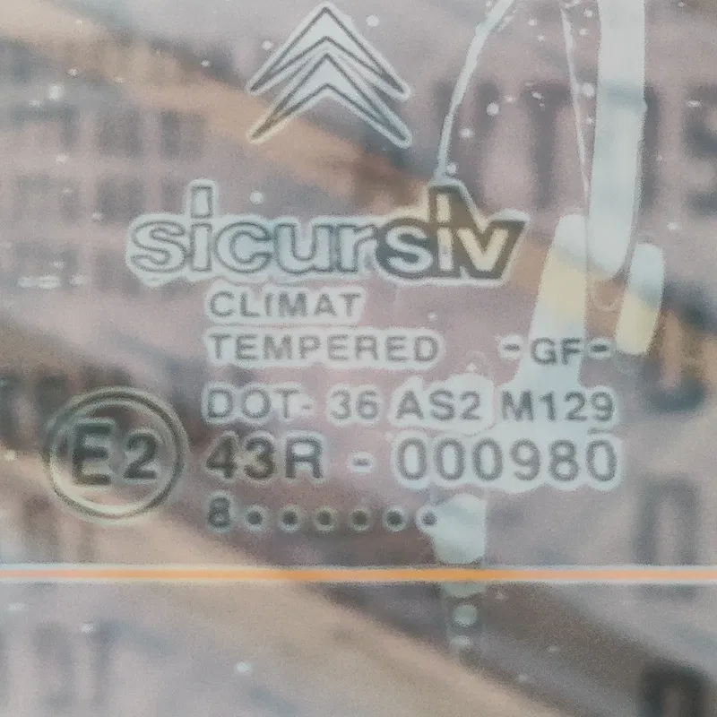 Кришка багажника Citroen Xsara (97-06) OEM 43R000980