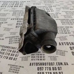 Корпус повітряного фільтра Mercedes W210 (95-03) a6130900501 фото 4