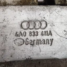 Дверна завіса Audi A4 B5 (94-01) задня ліва нижня 4A0833411A фото 4