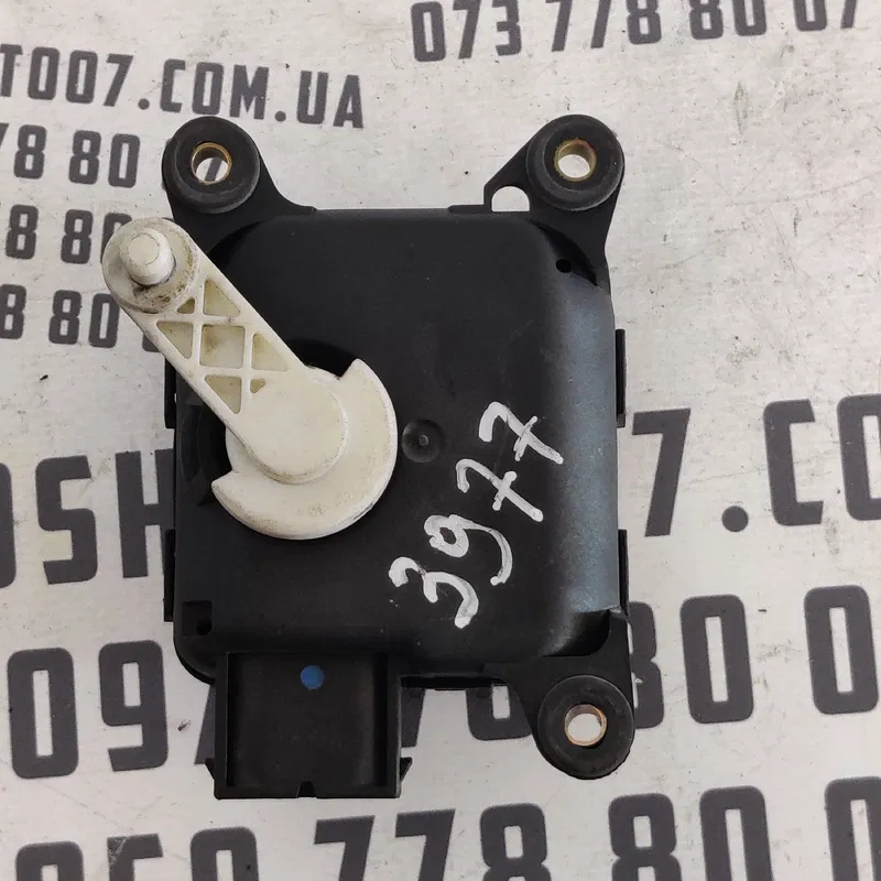 Двигун заслінки пічки Audi A6 C5 (97-05) OEM 4B2820511D