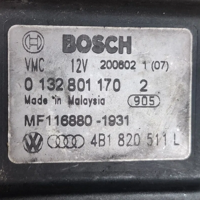 Двигун заслінки пічки Audi A6 C5 (97-04) OEM 4B1820511L