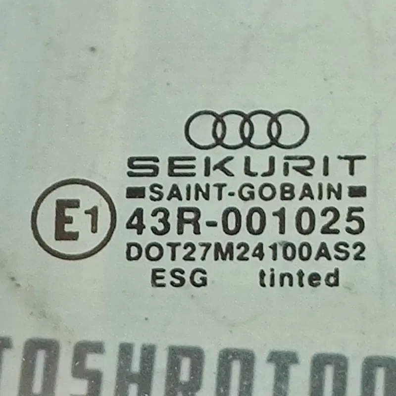 Скло дверей Audi 80 B3 (1986-1991) заднє ліве OEM 43r001025
