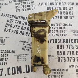 Бачок насосу ГУР Volkswagen Passat B5 (96-05) OEM 8D0422373C фото 3