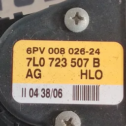 Педаль газу Audi Q7 4L (05-15) 3.6 Бензин OEM 7L0723507B фото 3
