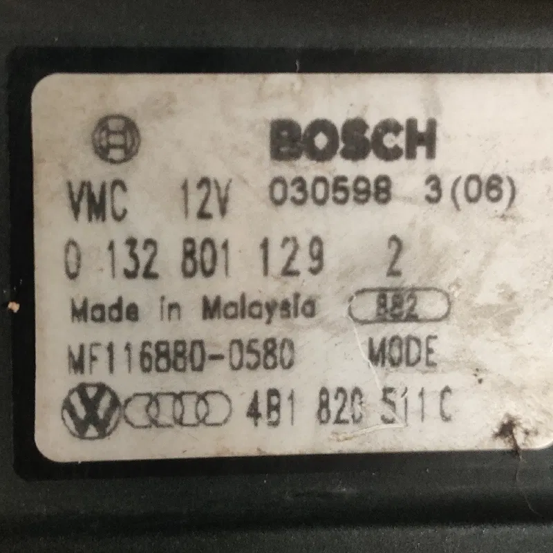 Двигун заслінки пічки Audi A6 C5 (97-05) OEM 4B1820511C