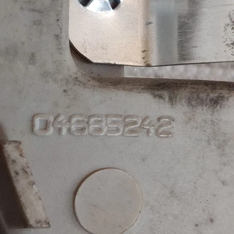 Ліхтар салону Chrysler Voyager 3 (95-01) OEM 4685242