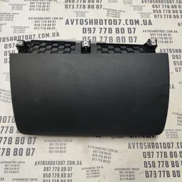 Бардачок Audi Q7 4L (05-15) 3.6 бензин 4L1880302B