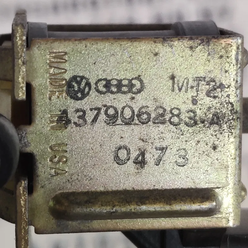 Клапан вакуумний Audi Q7 4L (05-15) OEM a37906283a