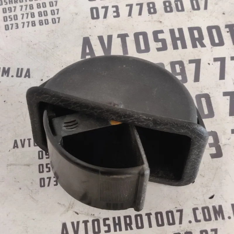 Накладка салону Opel Vectra B (95-02) OEM 90508571