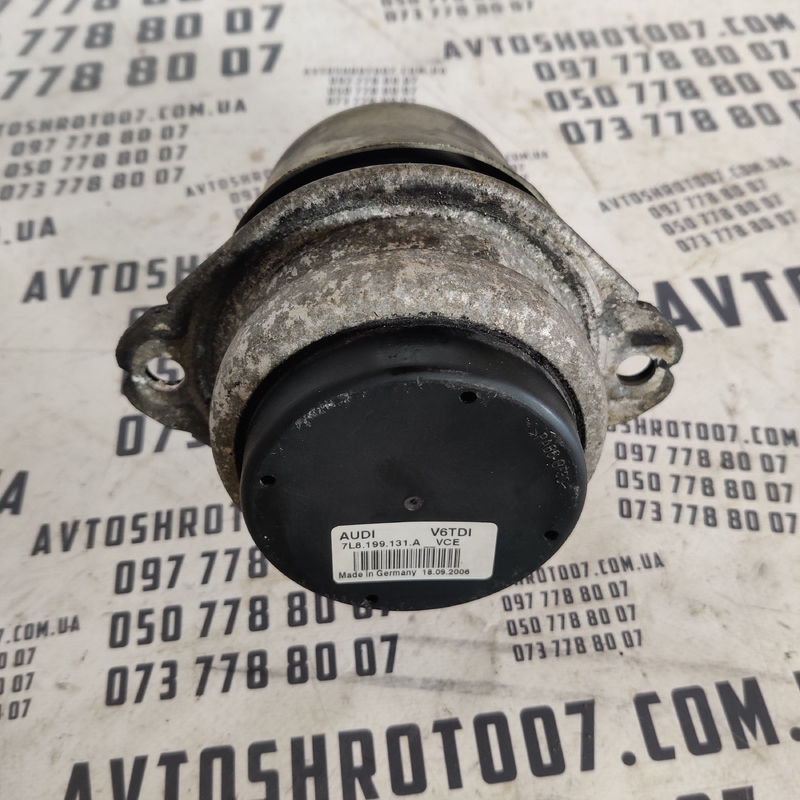 Подушка двигуна Audi Q7 4L (05-15) 3.6 Бензин OEM 7L8199131A фото 2
