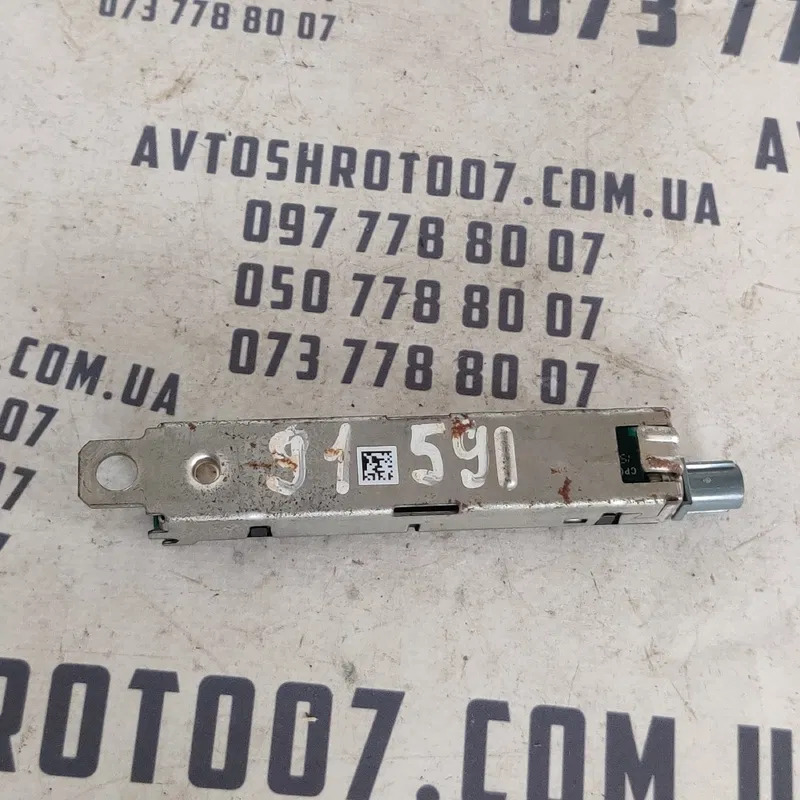 Підсилювач антени Volkswagen Passat B8 USA (11-22) 561035552