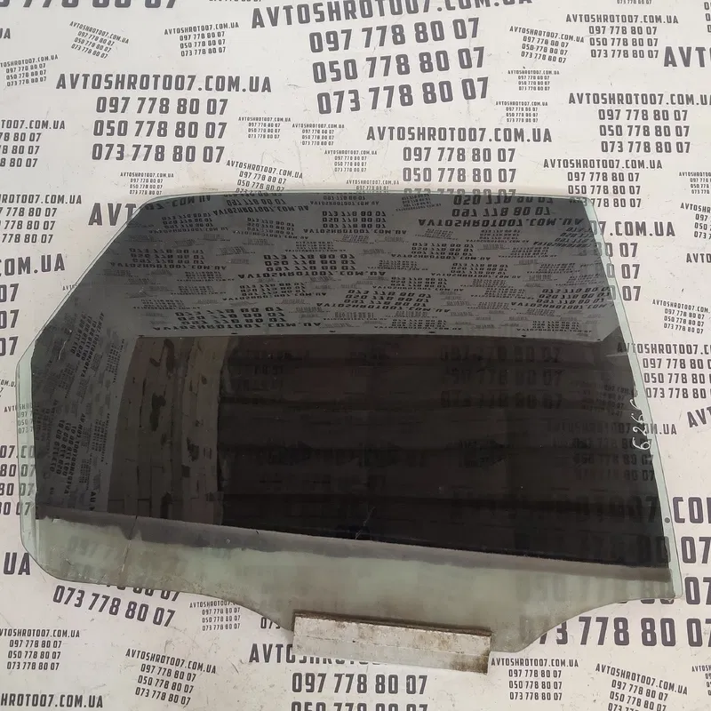 Скло дверей Opel Omega B (94-03) заднє праве OEM 43r000981