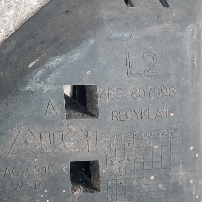 Підсилювач бампера Audi A6 C5 97-05 задній OEM A1648851611