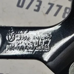 Завіса багажника Audi Q7 4L (05-15) 3.6 права OEM 4L0827300B фото 3