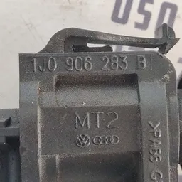 Клапан вакуумний Audi Q7 4L (05-15) 3.6 бенз OEM 1J0906283B фото 4