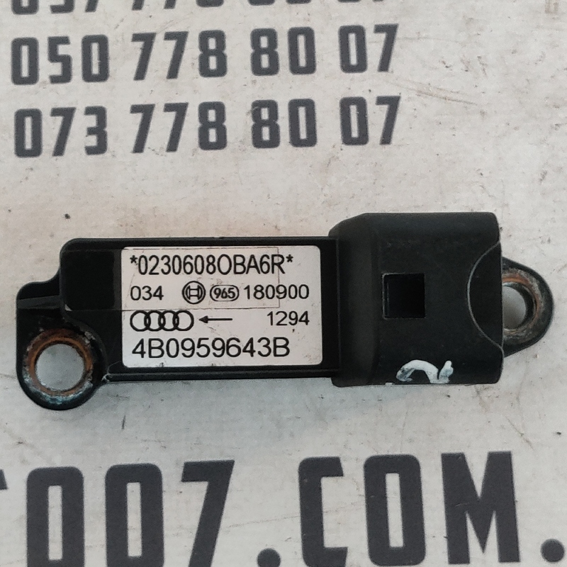 Датчик удару подушки безпеки Audi A6 C5 (97-05) 4B0959643B