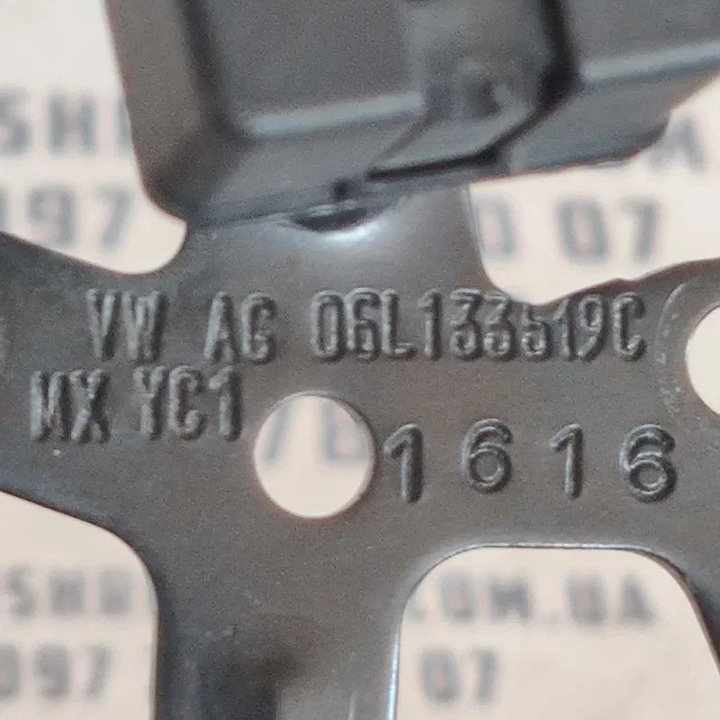 Клапан вакуумний Volkswagen Passat B8 USA OEM 06H906517T