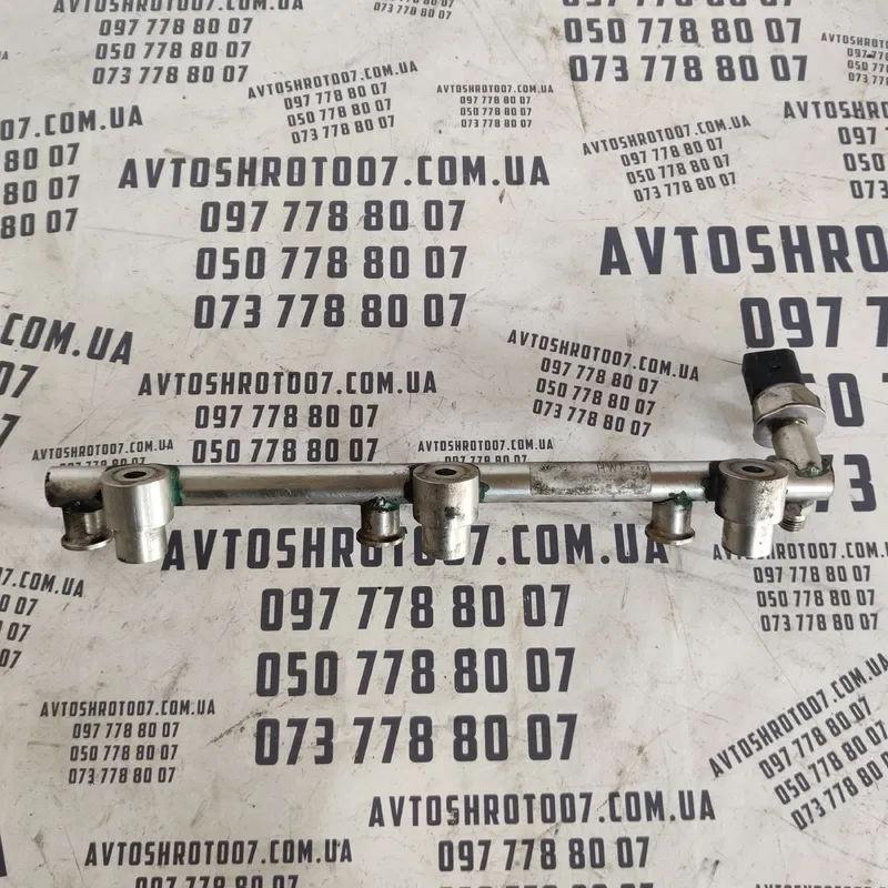 Паливна рейка Audi Q7 4L (05-15) 3.6 Бензин OEM 03C906051D