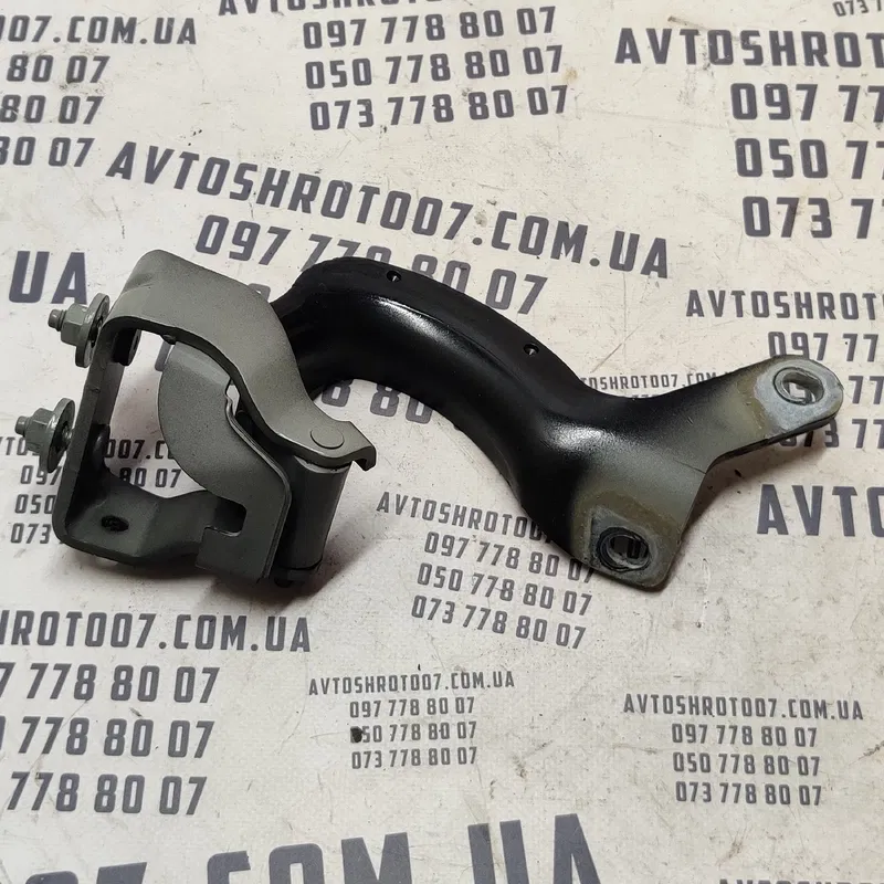 Завіса багажника Audi Q7 4L (05-15) 3.6 права OEM 4L0827300B