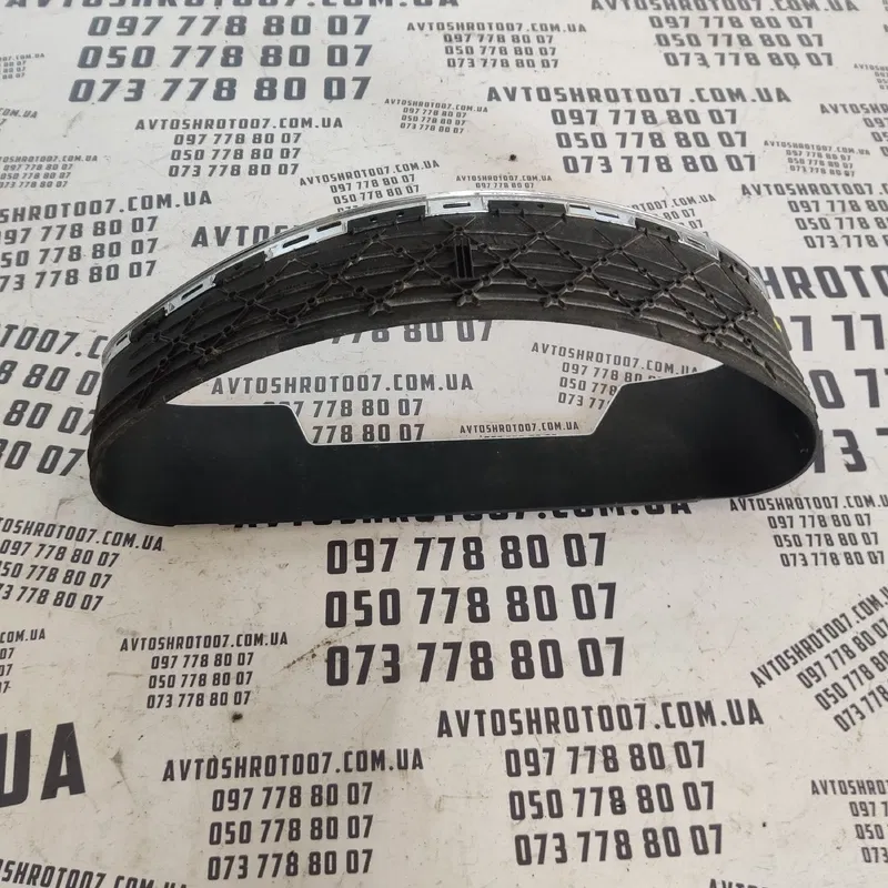 Накладка салону Mercedes CLS W219 (04-10) OEM A2196890239