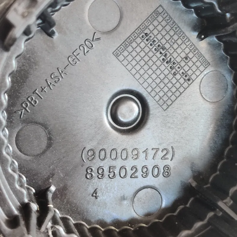 Кришка фари Volkswagen Passat B8 USA задня OEM 3AA941607