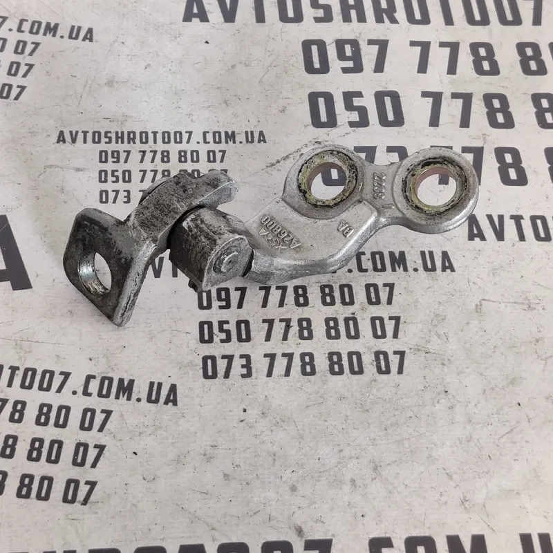 Завіса Ford Focus MK1 (98-04) зад. ліва нижня OEM xs4aa26800