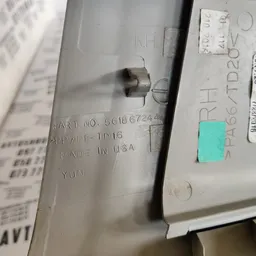 Накладка салону VW Passat B8 USA (11-19) права OEM 561867244 фото 3
