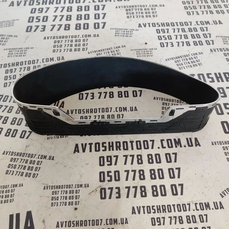 Накладка салону Mercedes CLS W219 (04-10) OEM A2196890239