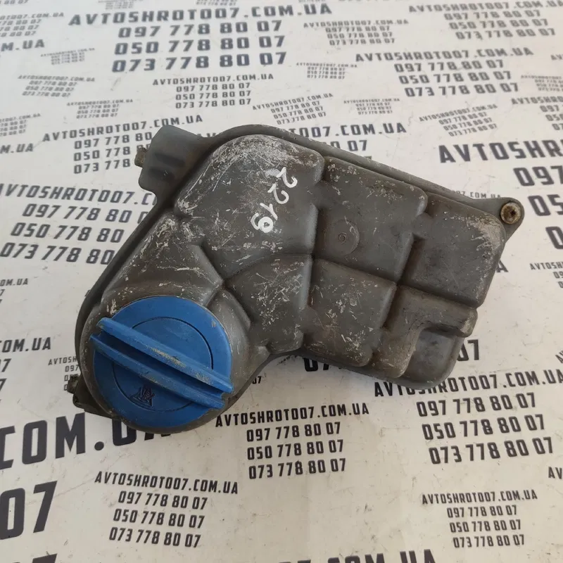 Бачок розширювальний Audi A6 C5 (1997-2005) OEM 8E0121403