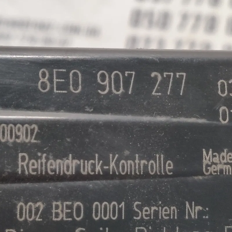 Блок тиску шин Audi Q7 4L (05-15) 3.6 Бензин OEM 8E0907277