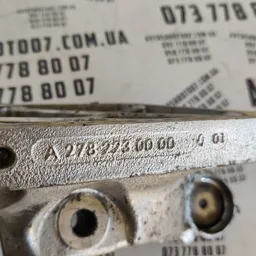 Кронштейн двигуна Mercedes G W461 правий OEM a2782230000 фото 6