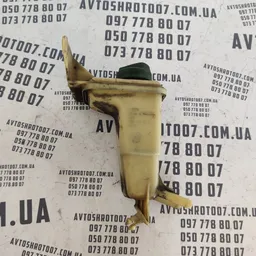 Бачок насосу ГУР Volkswagen Passat B5 (96-05) OEM 8D0422373C