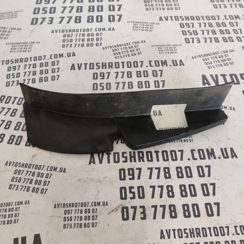 Накладка салону Infiniti FX 35 задня ліва OEM 85075cg000