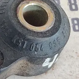 Датчик детонації Volkswagen Passat B5 (96-05) OEM 054905377G фото 3