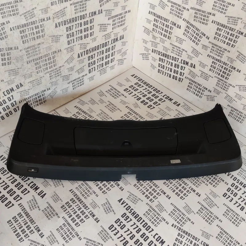 Карта кришки багажника Audi Q7 4L (05-15) 3.6 OEM 4L0867973B