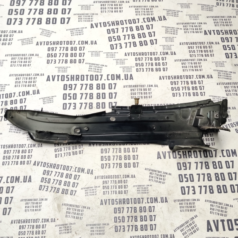 Кронштейн крила Audi Q7 4L (05-15) 3.6 ліва OEM 5571147012 фото 2