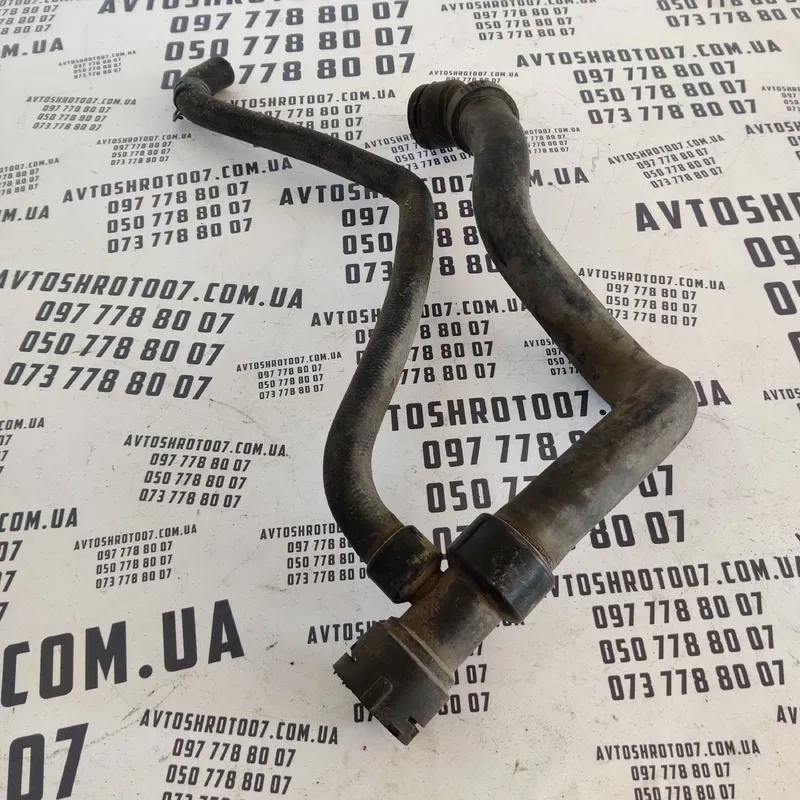 Трубка охолодження Audi A4 B5 (94-01) нижня OEM 8d0121055j