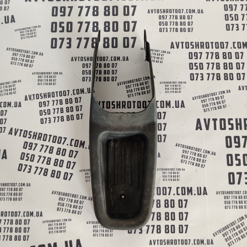 Накладка салону Fiat Doblo OEM 735281878